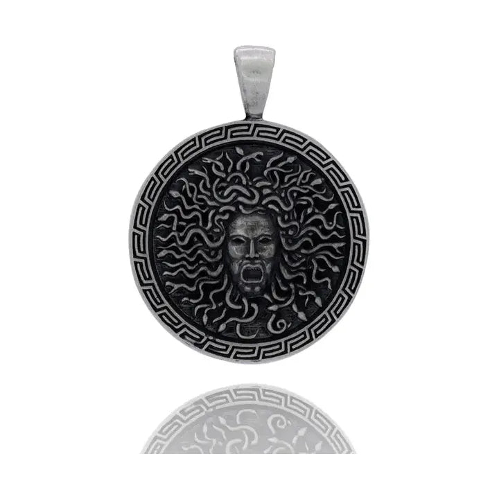 Greek Mythical Pendant - the Medusa