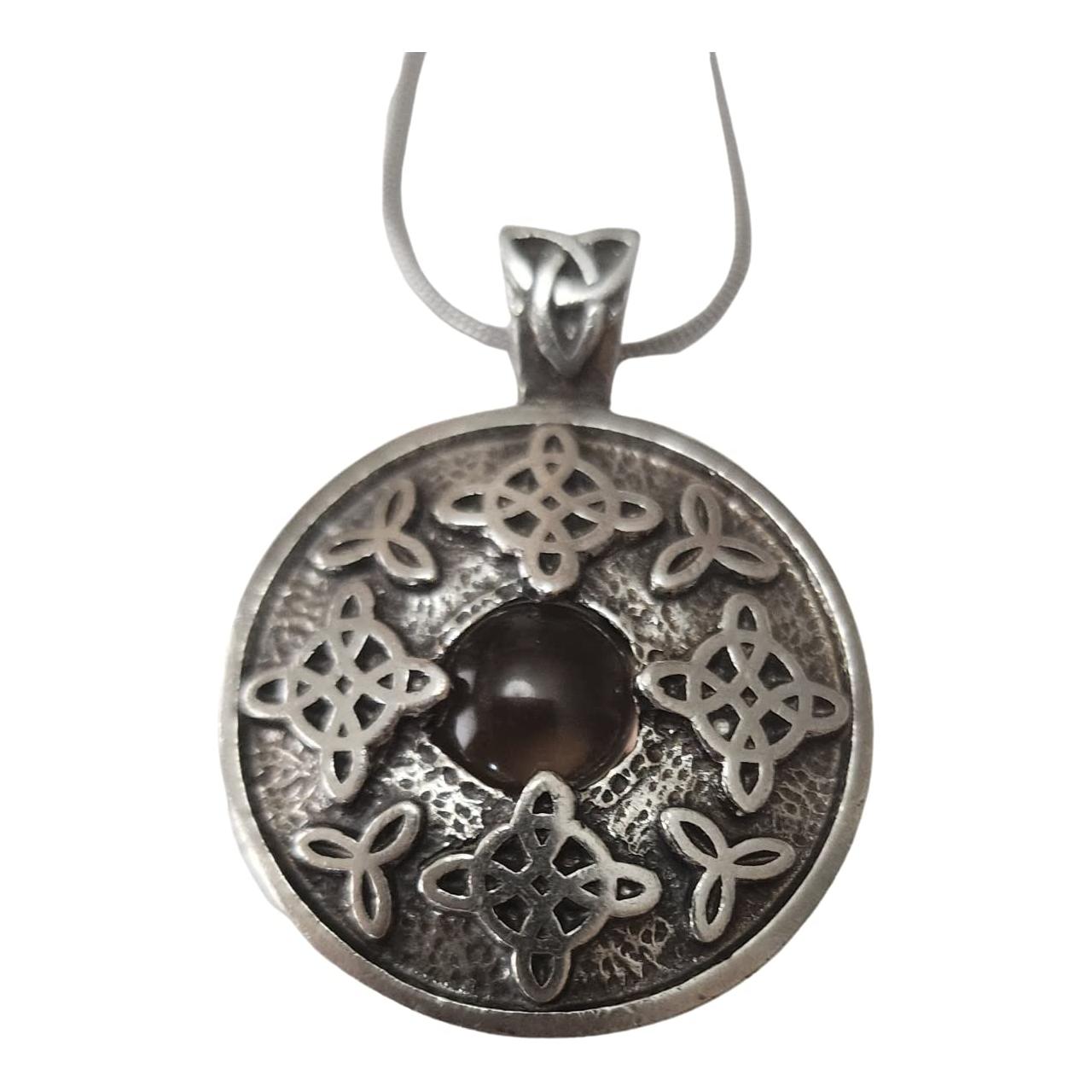 Avalon Blessings Pendant ?Protect This Person? Pewter Pendant Witches Knot Smoky Quarz 2 Sided Inscribed