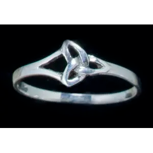 Adorable Dainty Sterling Silver Tiny Triquetra Ring RS140