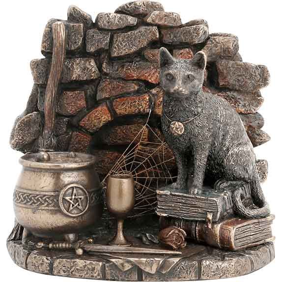 Magical Cat LITTLE WICKED CONJURE CORNER Statue